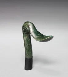 ダックヘッドフィニアル、紀元前1400〜1300年頃