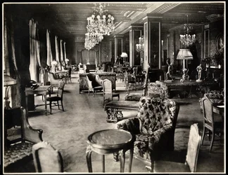 Hotel Knickerbockerのラウンジ、1906年（銀ゼラチンプリント）