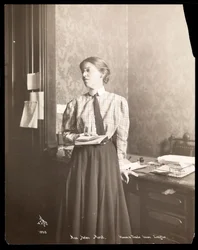 ミスヘレンマロット、1904年（銀ゼラチンプリント）