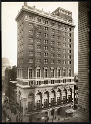 ザ・リッツ・カールトンホテル、フィラデルフィア、1913年（銀ゼラチンプリント）