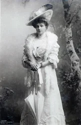 スペイン女王 エナ・オブ・バッテンベルグ 1910年頃（モノクロ写真