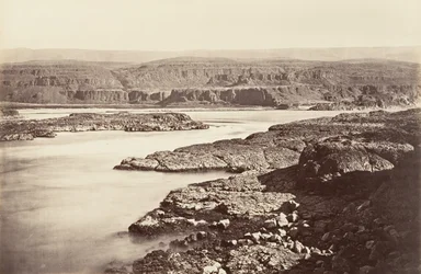オレゴン州ダレスの通路、1867年、印刷 1876年。