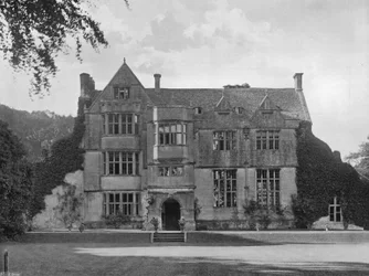 ノースフロント