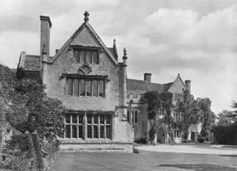 グレートパーラーの外