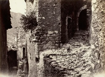 Roquebrune 近くの Sainte-Agnes の通り、c. 1865年。