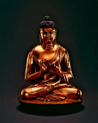 大日如来（ダリ）、唐王朝（618-907）、8世紀初頭（金色の青銅）