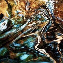 液体の金の渦