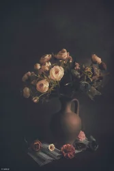 物憂げな花瓶
