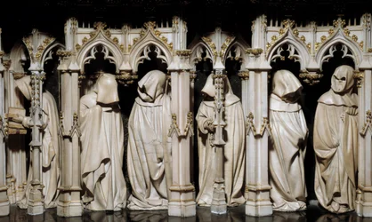 フィリップ・ザ・ハーディ（1342-1404）の墓の懺悔者たち クラウス・スルター（1350-1406）による彫刻 15世紀。ディジョン、美術博物館
