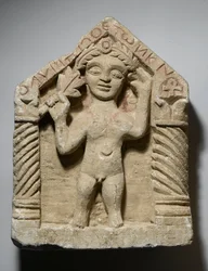 男性の姿をした葬儀碑、エジプト出身、500〜600年頃（石灰岩）