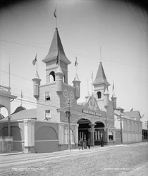 1905年頃、ナンタケット・ビーチのパラゴンパーク入口（モノクロ写真