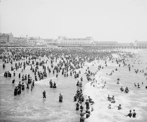 ビーチ、アトランティックシティ、1904年頃