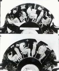 学校のシーンを描いた屋根裏の赤像式カップの2つのビュー（陶器）