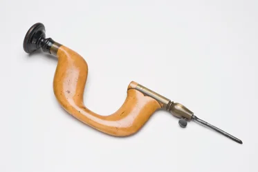 ブレース（ツゲ、ローズウッド、ガンメタル、鉄）