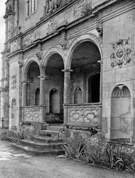 ロッジア、クランボーンマナーハウス、ドーセット、1924-1926年。