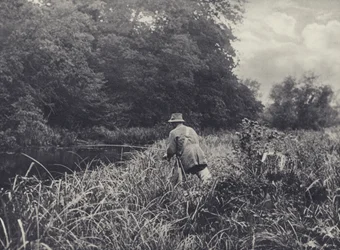 ラムズベリー・ウォーターの下端（モノクロ写真）