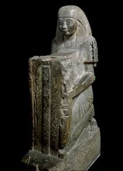 エジプトの古代人。紀元前1390年から1352年にかけて、ファラオ・アメンホテプ3世（またはアメノフィス）の監督官であったプタホモス（またはプタメス、プタホシス）。第18王朝。フィレンツェ、アルケオロジコ美術館