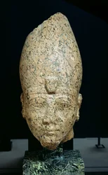 ハトシェプスト女王（紀元前1473-c.1458紀元前）またはツトメス2世（c.1491-c.1479）新王国、紀元前1479-1425紀元前（花崗岩）