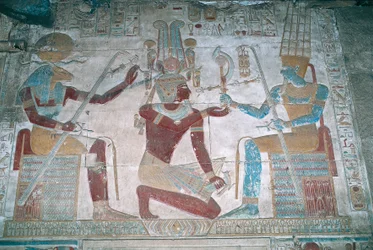 エジプト、アビドス、ファラオ、セティ1世の神殿、オシリス礼拝堂、彩色レリーフ