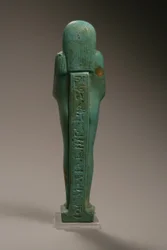 Hekaemsaf、艦隊の提督、アマシスの治世、紀元前570-526年（ファイエンス）のウシャブティ図の背面図（正面については270355を参照）