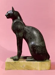 猫の彫刻（後期）（ブロンズ