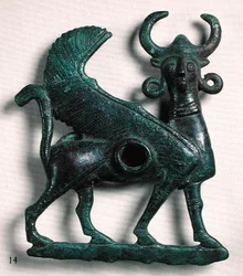 イラン、ルリスタンの人頭有翼牛の形をしたホースビット（ブロンズ