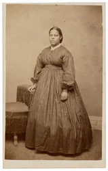アリス、1860年頃（写真）