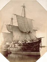 HMS Triumph、1870（セピア写真）