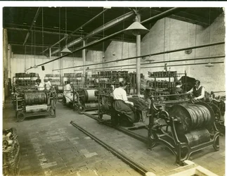 タペストリーの設定、ヒューズ工場第2、1923年