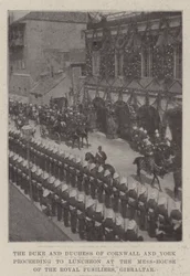 コーンウォールとヨークの公爵と公爵夫人、ロイヤルフジリエのメスハウス、ジブラルタルで昼食会に向かう