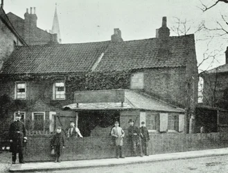 The Smithy、ブロードウェイ、クラウチエンド、1890