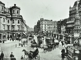 ストランドとチャリングクロス、1897