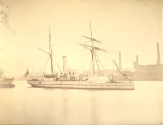 タイン川に係留された砲艦「デルタ」の右舷、1876年頃