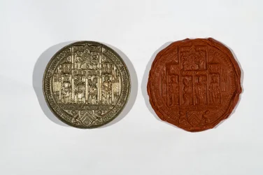 ニューカレッジの紋章付きの円形シール（シルバー）