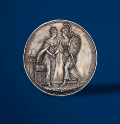 ウィリアムとメアリーの戴冠式を記念したメダル、1689年（銀色）（419670の逆）
