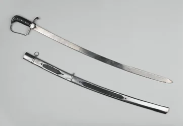 1809年頃の第51歩兵隊の将校の剣（スチール製、木製のグリップ付き