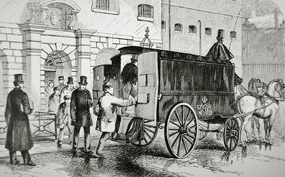 1870年代、「ブラック・マリア」と呼ばれる警察車両に乗り込む囚人たち（刻印）