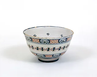 ロンドンまたはブリストルで作られたパンチボウル、c.1620-30（ブリキの陶器）