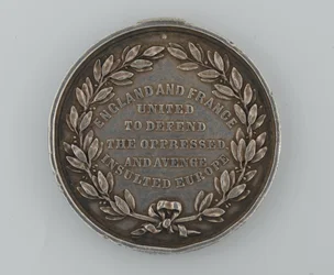 1854年にドーバー市長から授与された1854年のイギリスとフランスの同盟を記念する銀愛国基金メダル