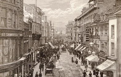 女王のバーミンガム訪問：ハイストリート、「イラストレイテッドロンドンニュース」、1887年4月2日より