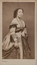 1860年から1865年の間、歌手兼作曲家のポーリーン・ヴィアルドの肖像画（1821～1910年）