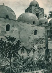 サンジョヴァンニデッリエレミティ教会、パレルモ、シチリア島、イタリア、1927年。