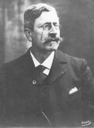 ヘニーク、c1893。