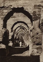 メクネス、「ハラス」の遺跡（モノクロ写真