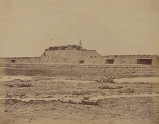1860 年 8 月 21 日、中国軍の撤退を示す、占領後の北砦の後部