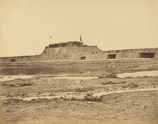中国軍の撤退を示す北砦の背面（1860年8月21日