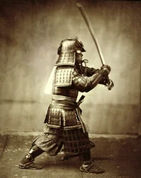 剣を上げた武士、c1860