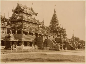 Hman Kyaungまたはガラスの修道院、ビルマ、c.1890（アルブメンプリント）