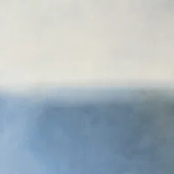 霧がかった青い地平線