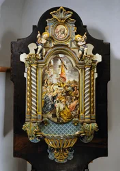 フランチェスコ・ソリメーナ(1657-1747)の「マギの礼拝」の絵を中央に描いたマジョリカ製の大型聖水盤 イタリア 20世紀
